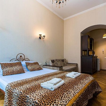 Квартира В Оренду На Копеника 12, Біля Палацу Потоцьких Lviv Exterior photo
